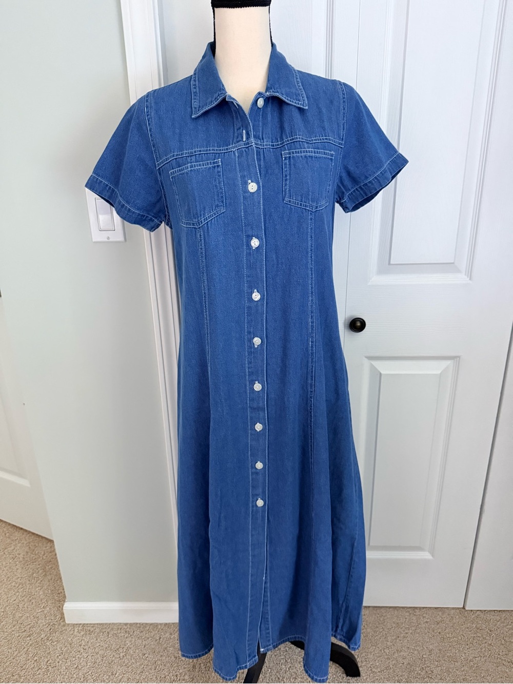 Vintage Nick & Sarah Denim Maxi Dress Medium Blue Button Front Short Sleeve 90s